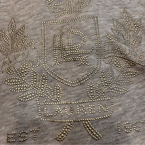 Ralph Lauren Women’s Gray Top / Tee Shirt W/ Silver Studded Logo Sz LP - Picture 9 of 11